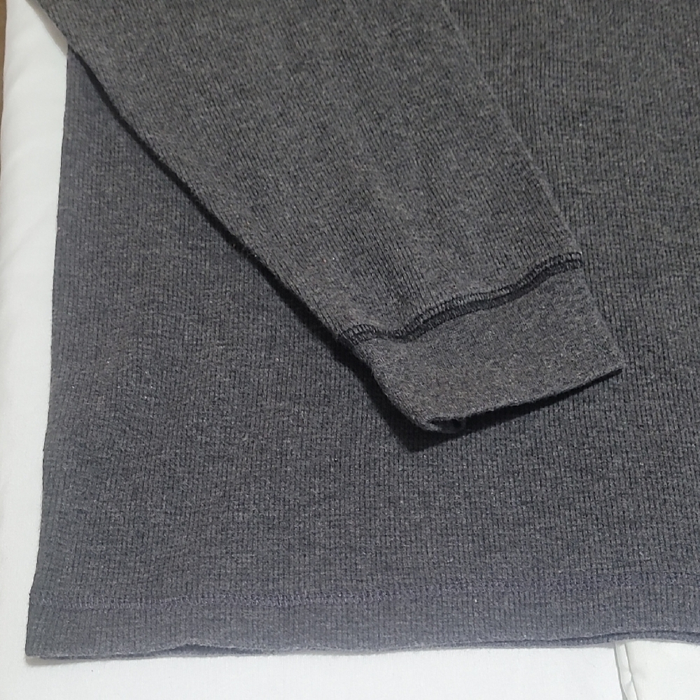 No Fear Gray Graphic Long Sleeve Sweatshirt Size XL. EUC - Picture 4 of 10